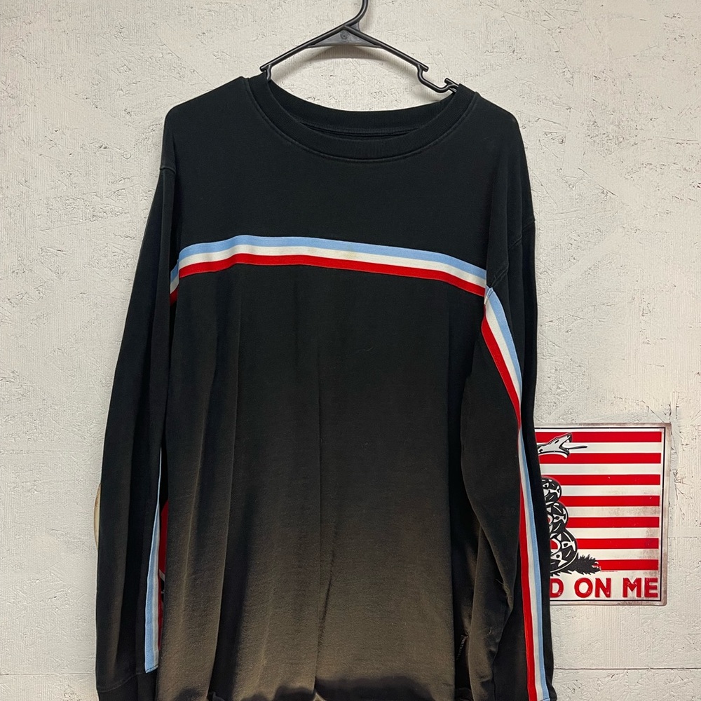 Ninth Hall. Long sleeve sweater.